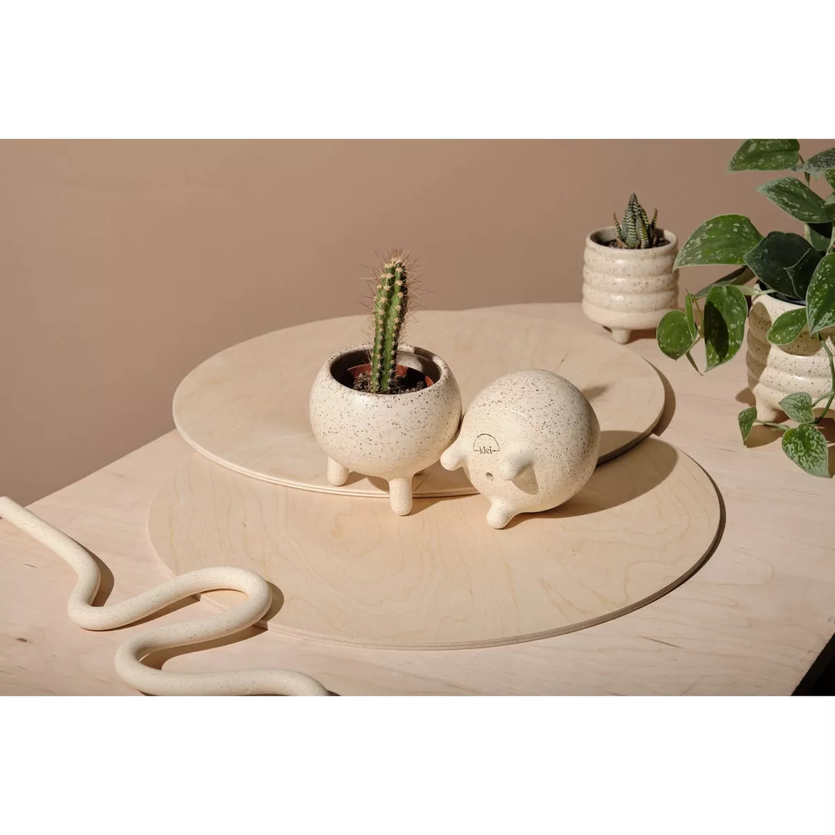 3 ” Round Footed Planter