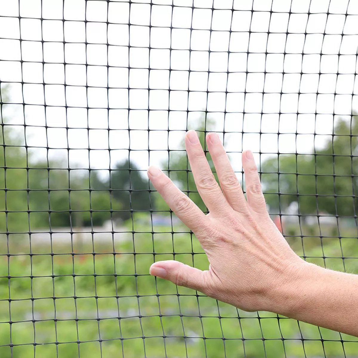 Deer Fence Pro 7 ’ x 100 ’ Heavy Duty