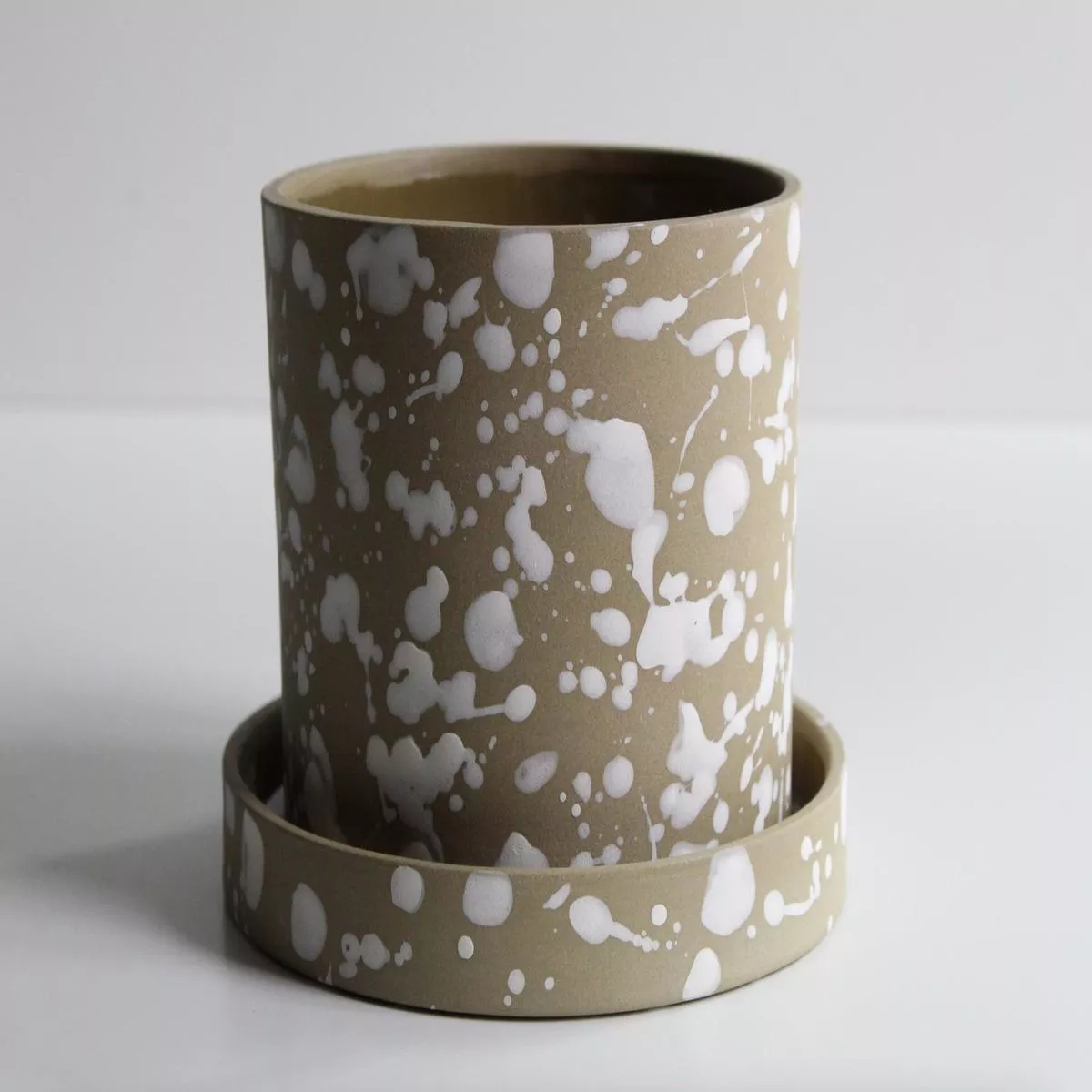 White Speckle Olive Planter